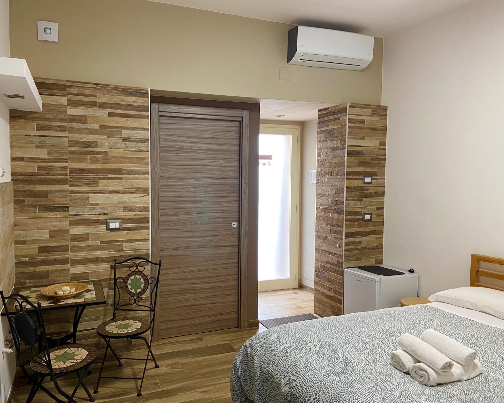 Annette Rooms Bari Ngoại thất bức ảnh